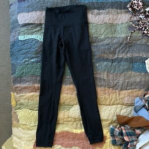 Lululemon Wunder Under Black Sz 2